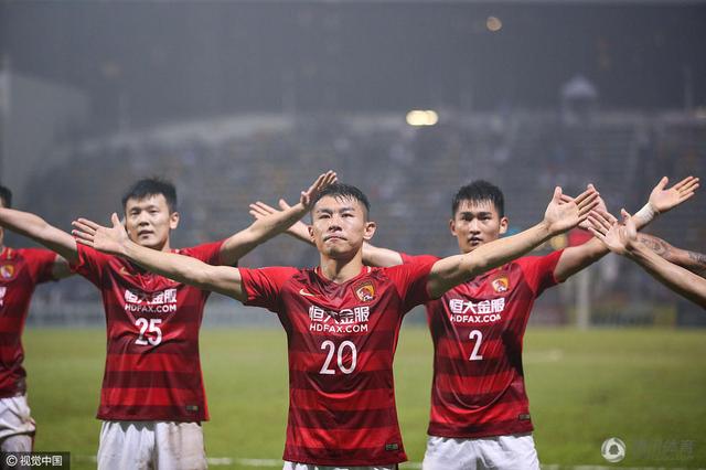 最终，巴萨3-2战胜垫底的阿尔梅里亚，终结联赛2轮不胜&各项赛事3场不胜，先赛一场落后暂时榜首的赫罗纳6分。
